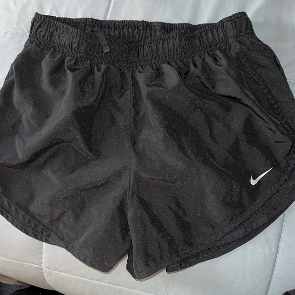 Black Nike dri-fit shorts